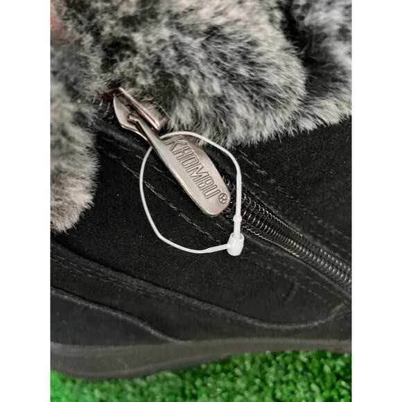 KHOMBU Black Suede Faux Fur Trim Winter Boots Womens Size 9 M - Picture 4 of 7